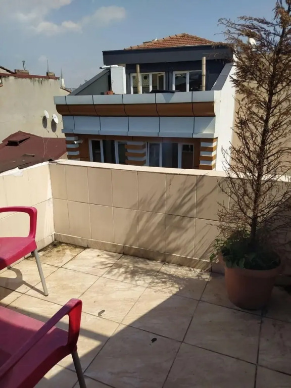 Kadikoy Can Suit
