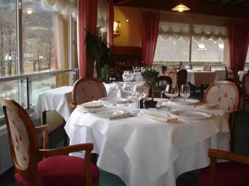 Logis Hotel LEmbarcadère
