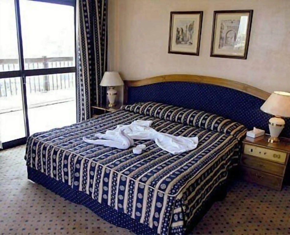 OM KOLTHOOM HOTEL