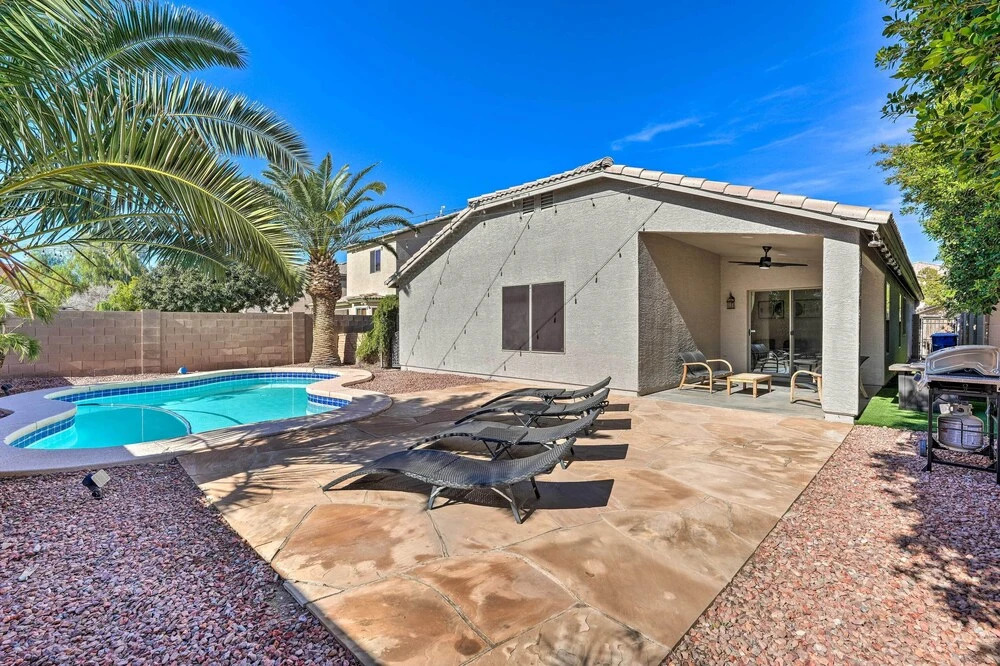 Avondale Home w/ Pool, 5 Mi to State Farm Stadium!