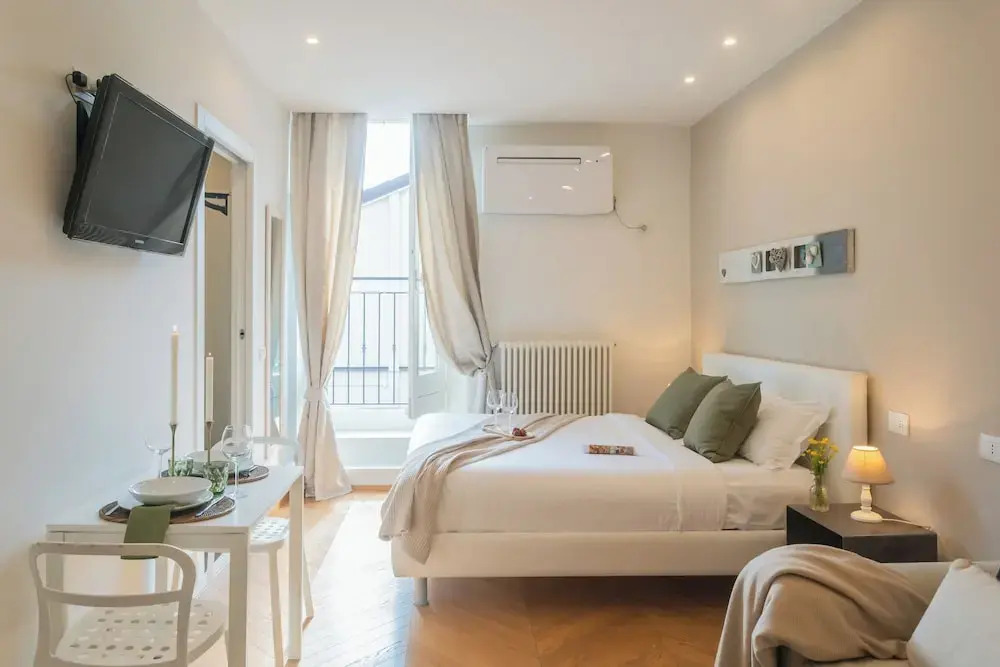 Magnolia House Como by Rent all Como