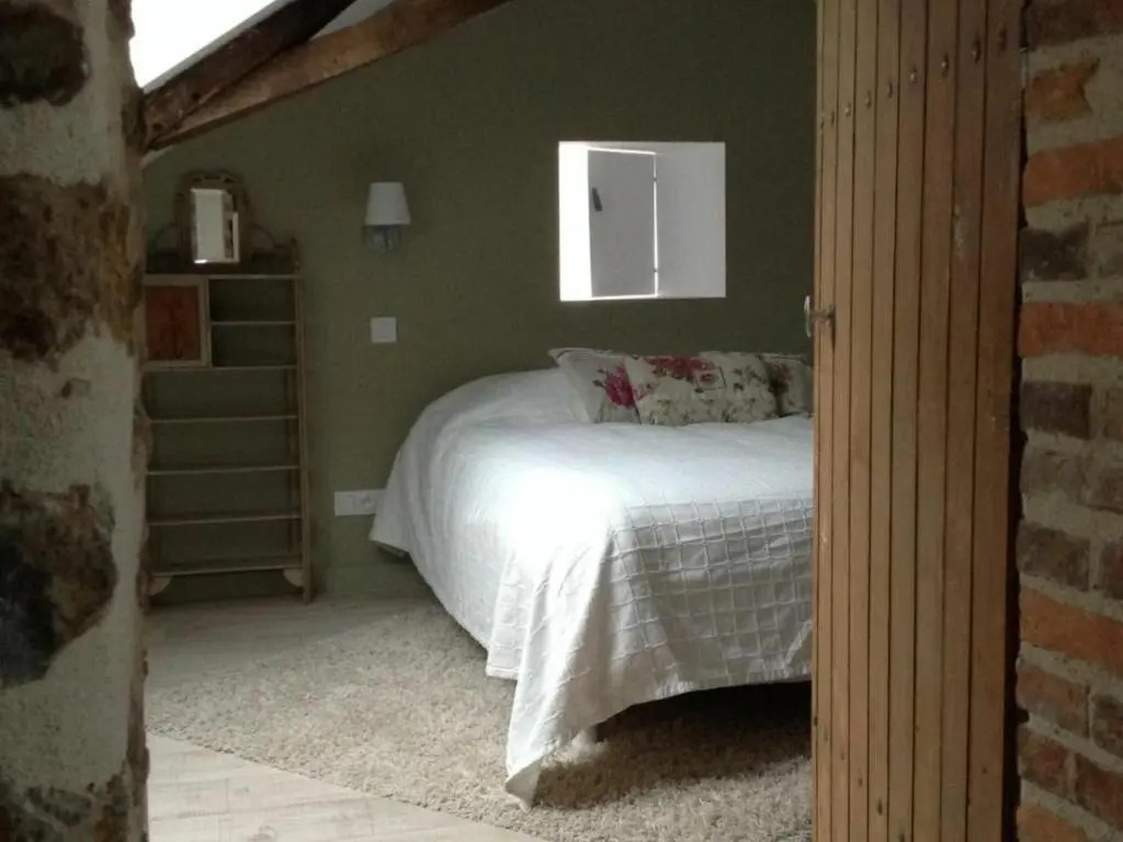 Gite Montsurs, 3 pièces, 4 personnes - FR-1-600-67