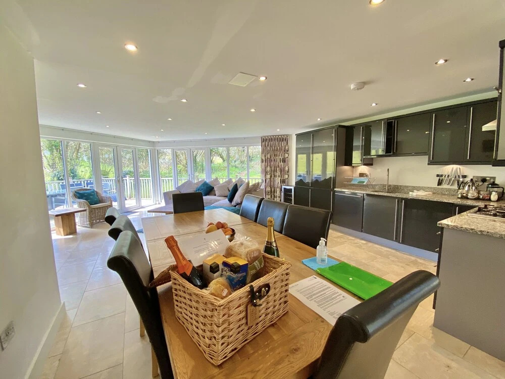 Trewhiddle Retreat V17 by Together Travel - Luxury 4-Bedroom Villa