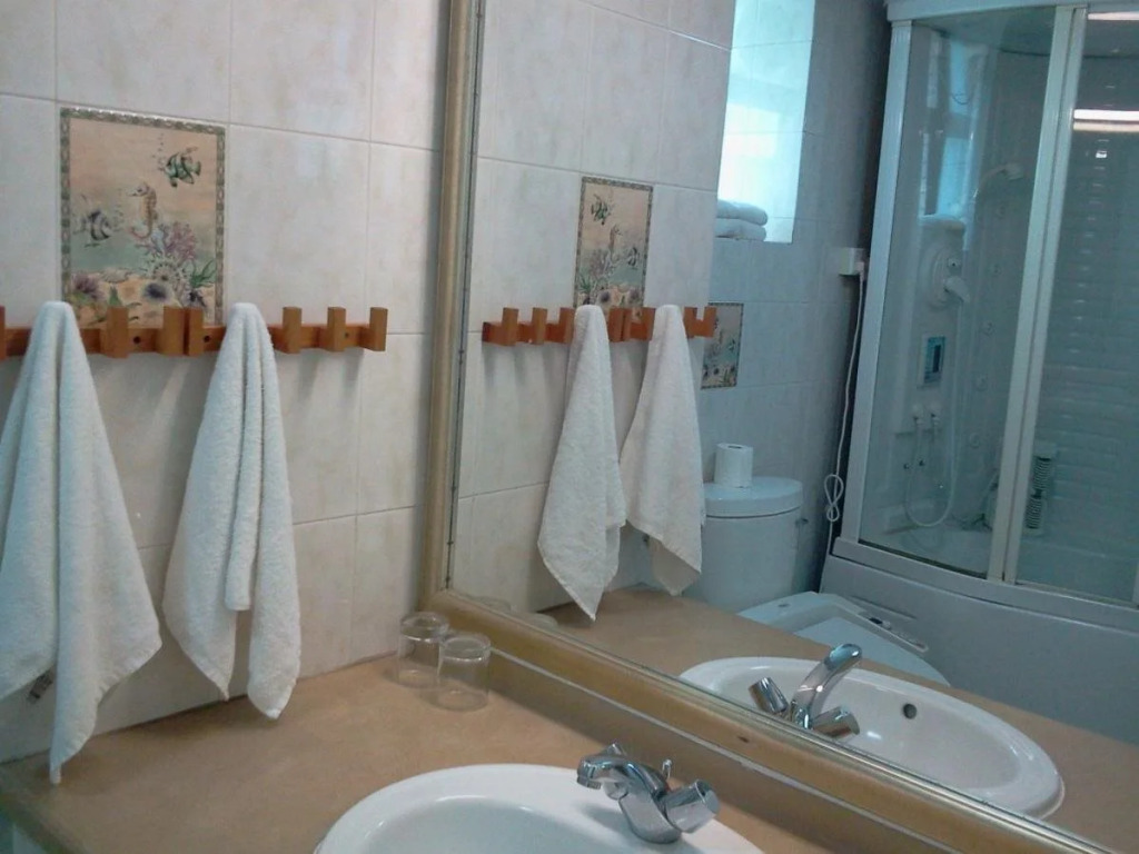 Nuova Plaza Service Apartment