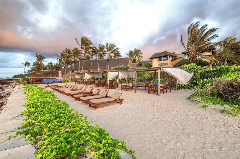 Amani Beachfront Villa by YourHost