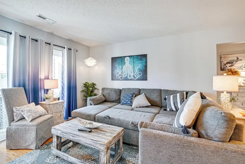 Ocean Access & Balcony: Surfside Beach Condo