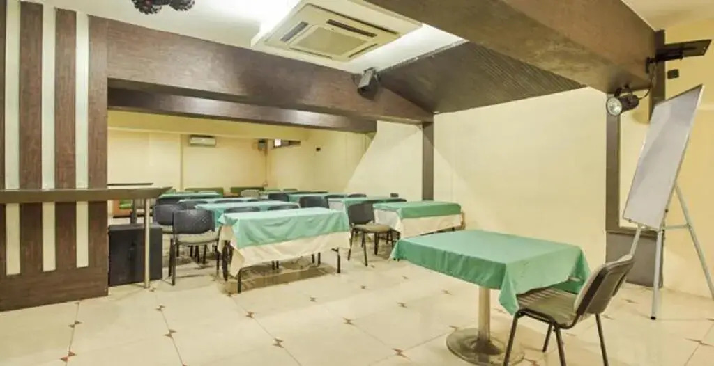 Hotel Highland Residency