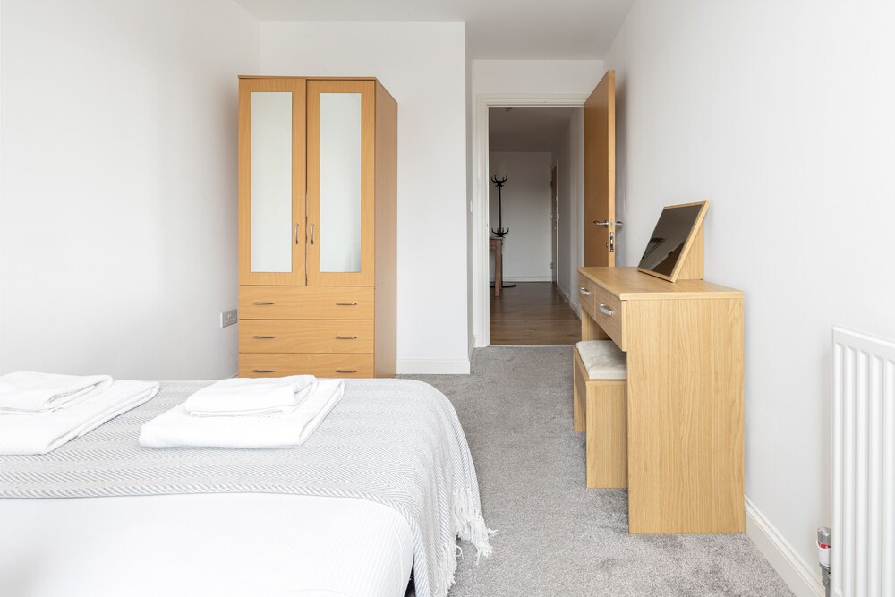 Gorgeous 1 Bed Apartment in Poplar