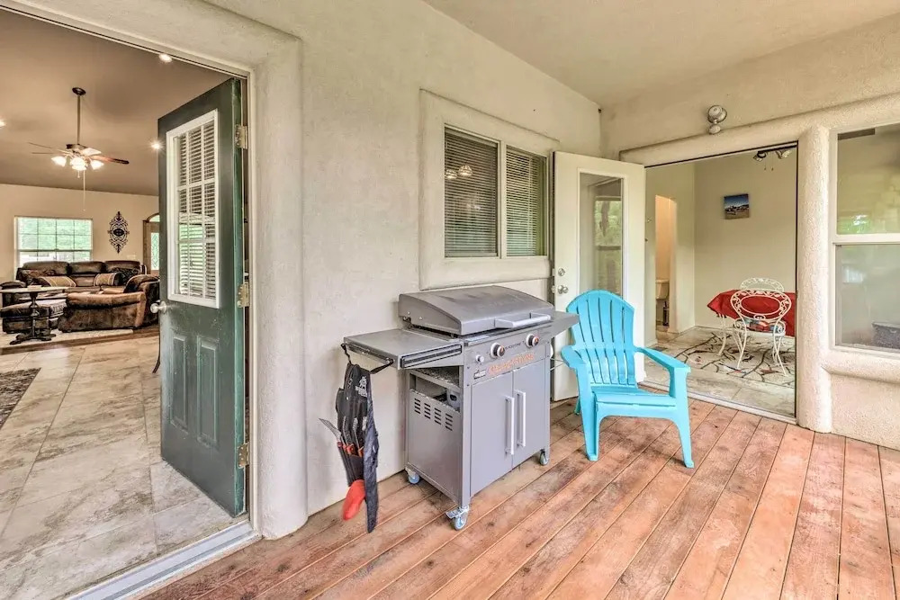 Spacious Ruidoso Retreat on 6 Gated Acres!