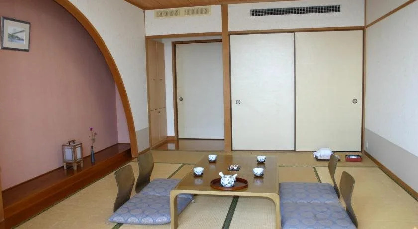Kokuminshukusha Kaikyo View Shimonoseki