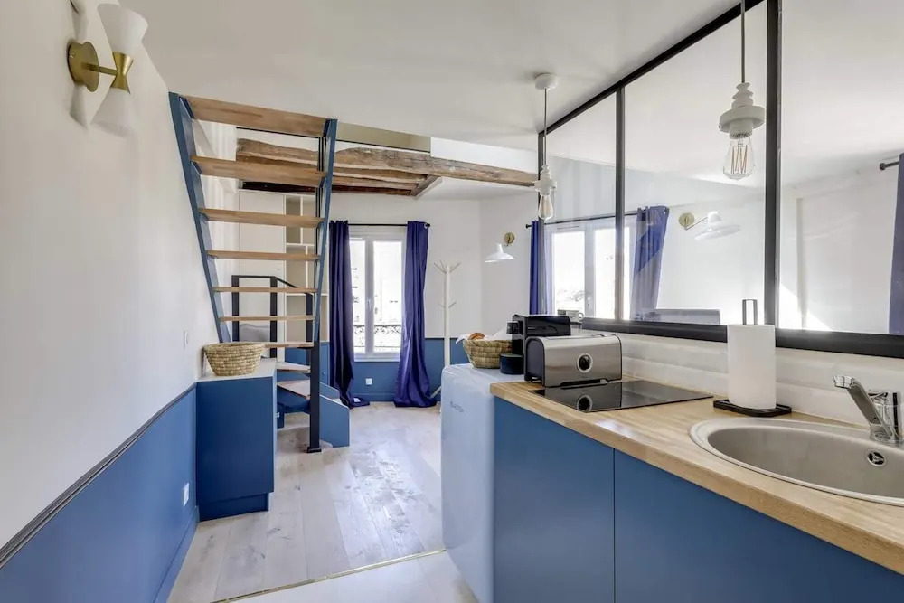 Lovely 2 Bed Apartment in Vanves