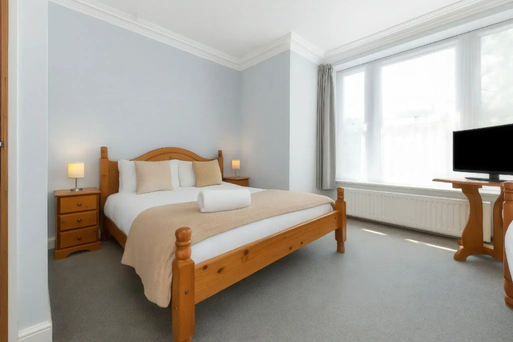 Shelford Lodge
