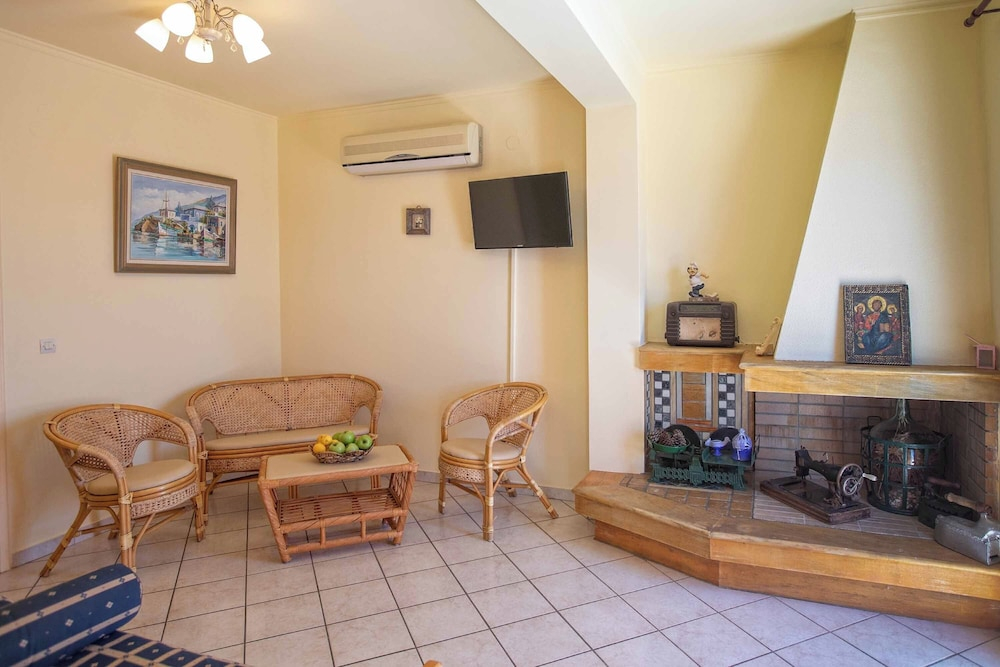 Garbis Villas & Apartments