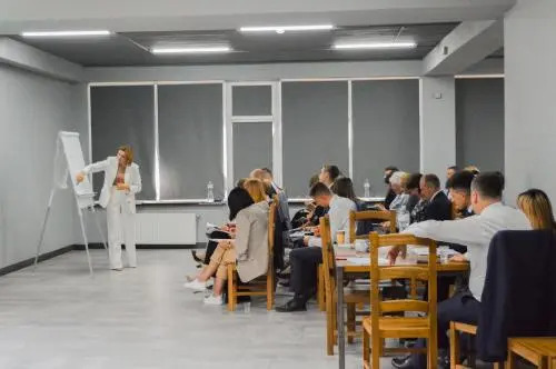Karpatska Vezha