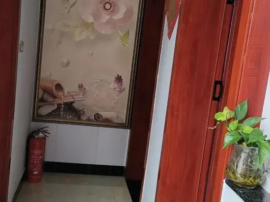 Xixiangfeng Hotel (See Wutaishan Branch)