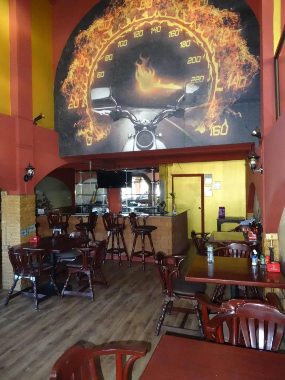 The Lounge Hotel