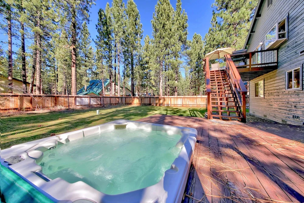 Tahoe  In The Pines 4 Bedroom Home