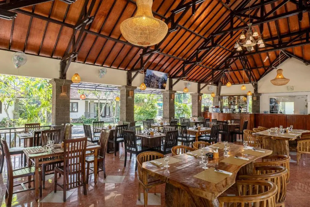 Jimbarwana Hotel