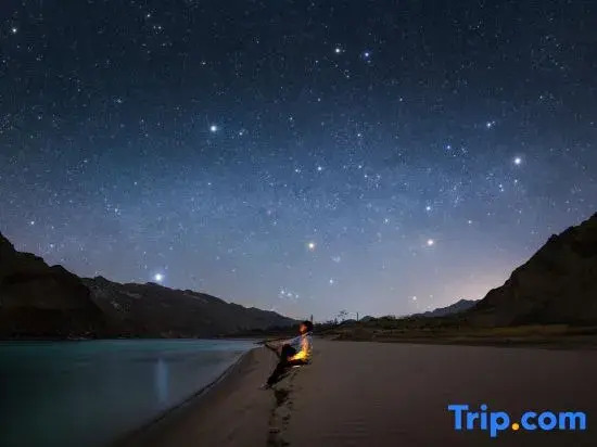 The desert camping hotel of the proprietress of Shapotou, Zhongwei