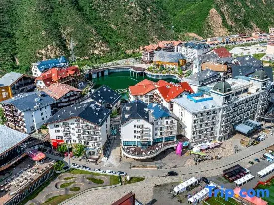 Zhangjiakou Fulong Fengling Yuegu Fanwoods Hotel