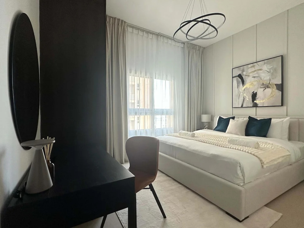 Silkhaus Premium 1bdr in Dubai Production City