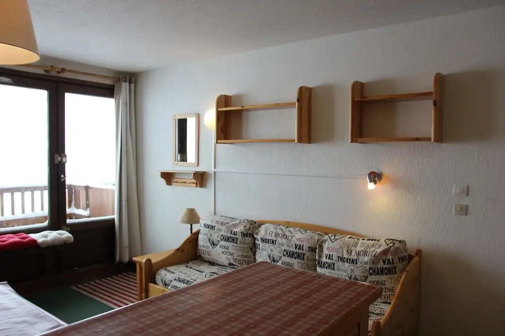 nice 4 persons studio in front of the slopes Holiday home 0 agence la