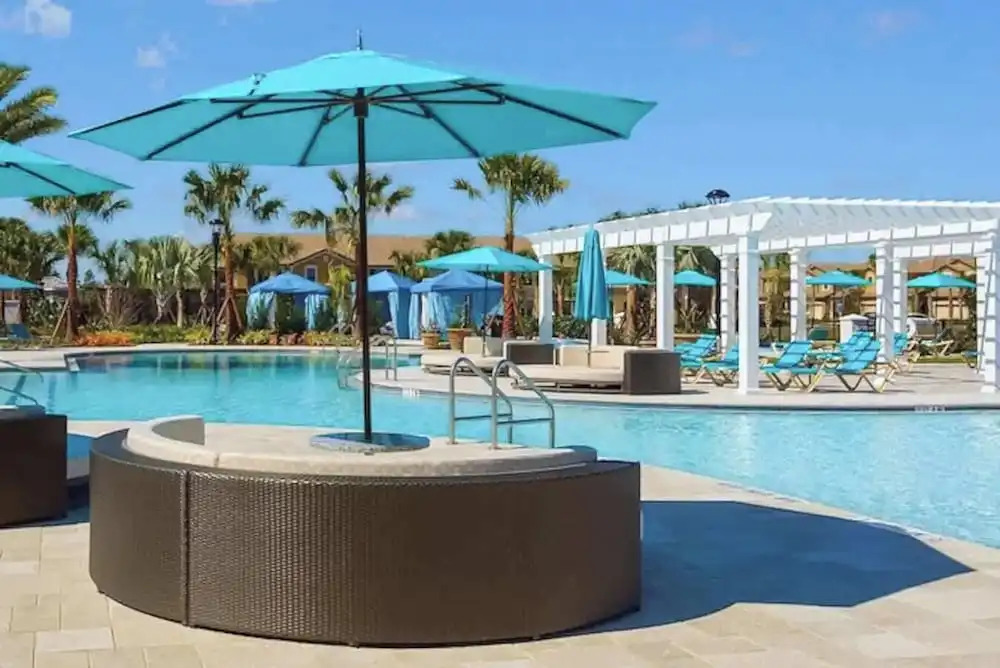 Upstay- Family Villa for 12 w Pool, Games & BBQ