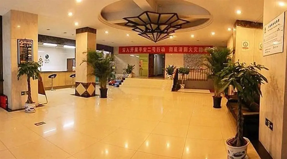 Beijing Jufeng Super 8 Hotel