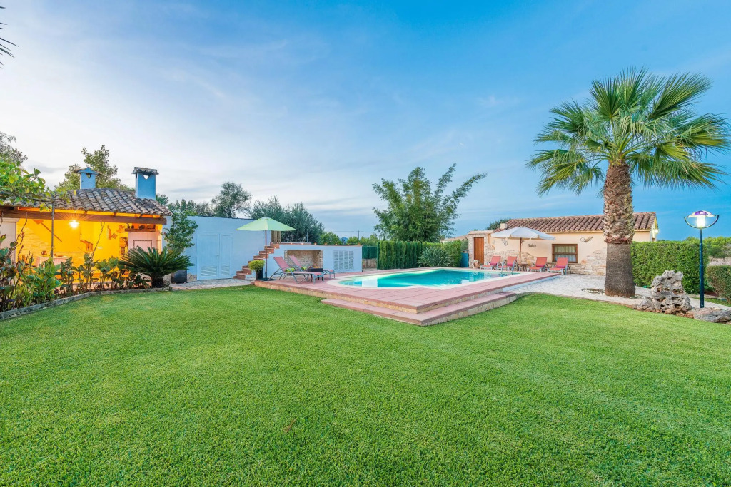 Villa Santa Eulalia Petit