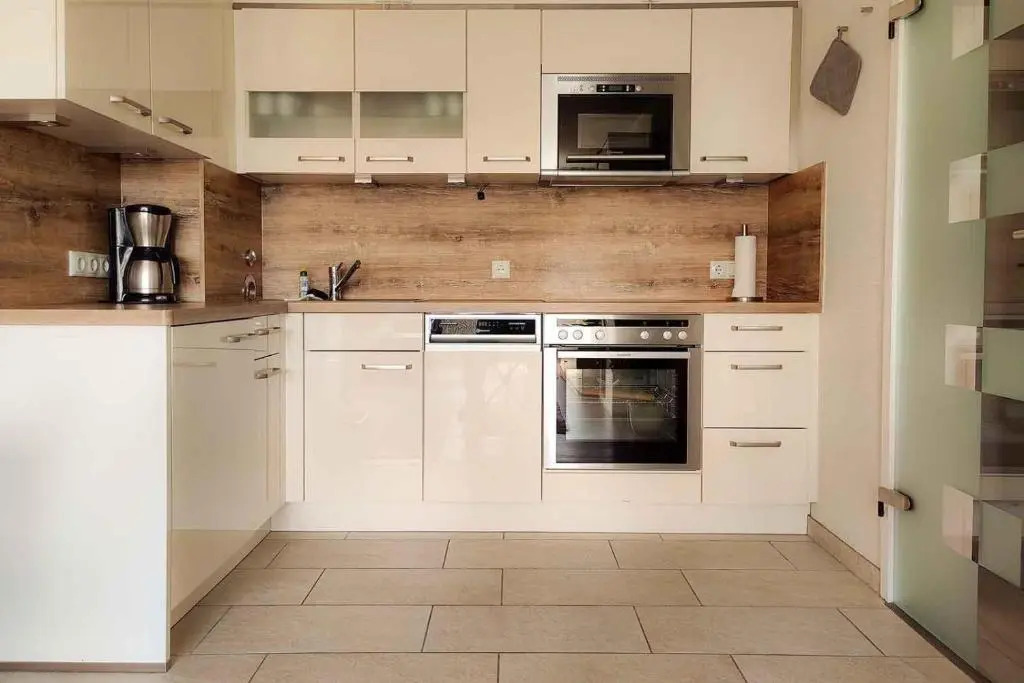 Ferienwohnung-56-WLAN-mit-Sonnenbalkon-Residenz-Meeresbrandung-Duhnen