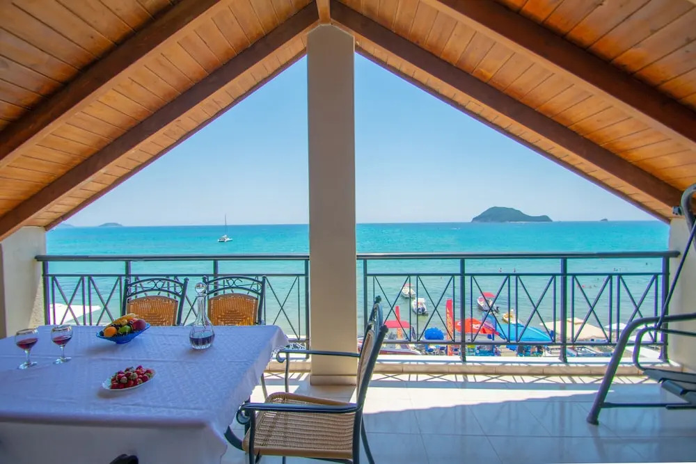 George Beachfront Apartments