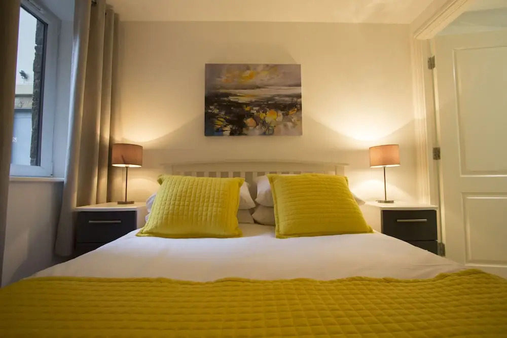 This fantastic 3 bed ground floor apartment has private parking too!