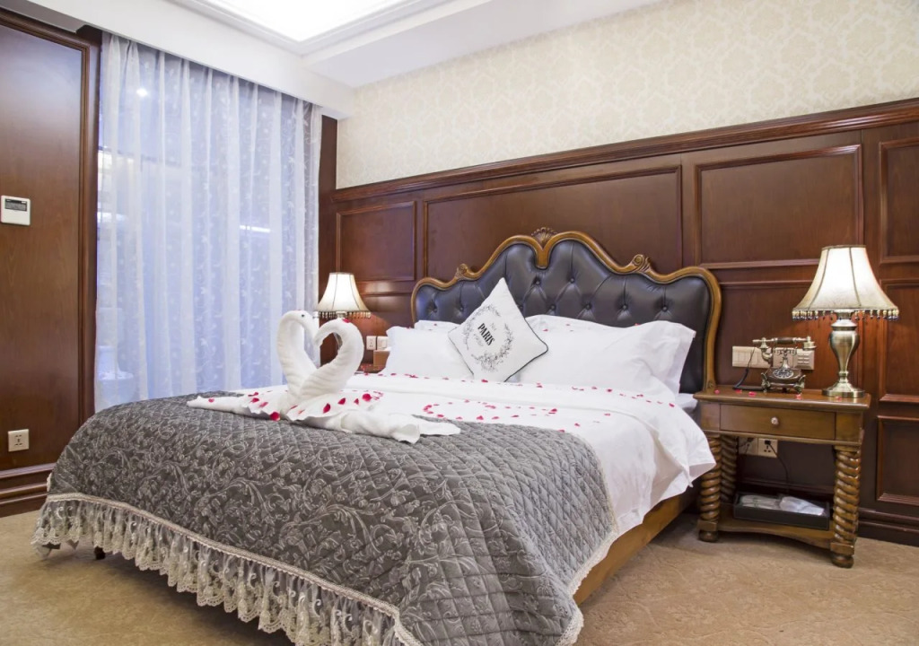 Sun Tour Hotel