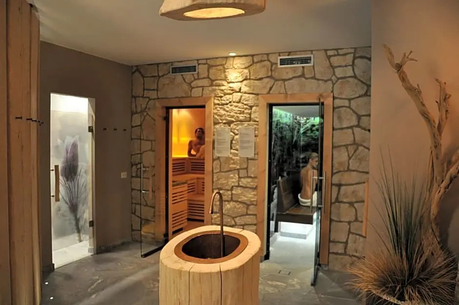 B&B Hotel Mirabel