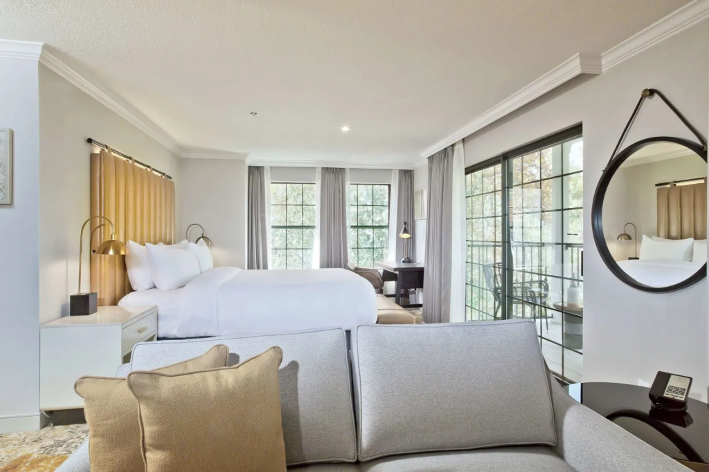 The Inn at Saratoga, Tapestry Collection by Hilton