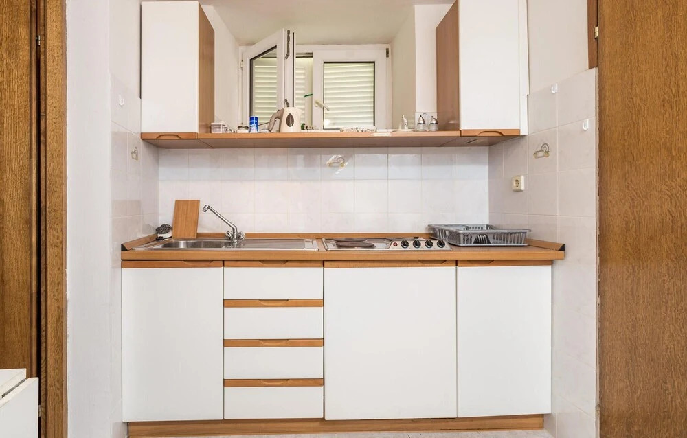 Stunning Apartment in Veli Losinj With 1 Bedrooms and Wifi