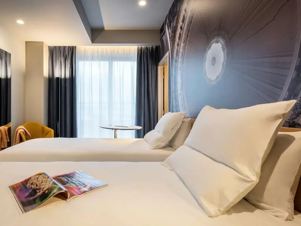 Отель Novotel Belleville Paris 20