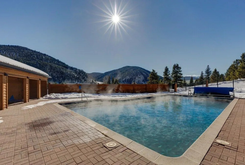 Tennis Townhome #1337 by Summit County Mountain Retreats