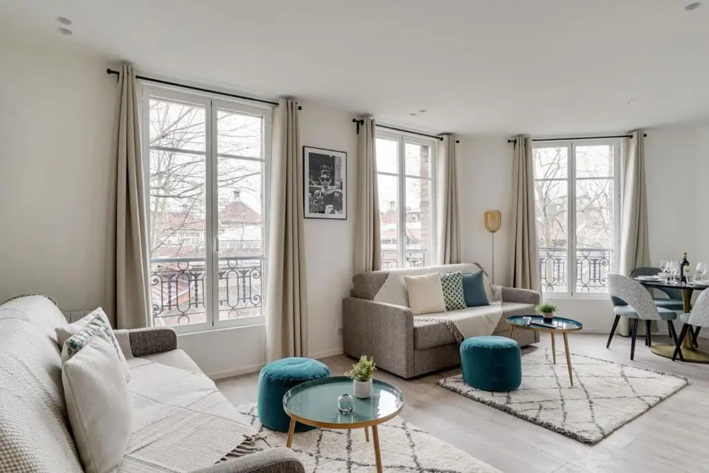 153-Suite Mylene Superb 1 BDR APT Paris