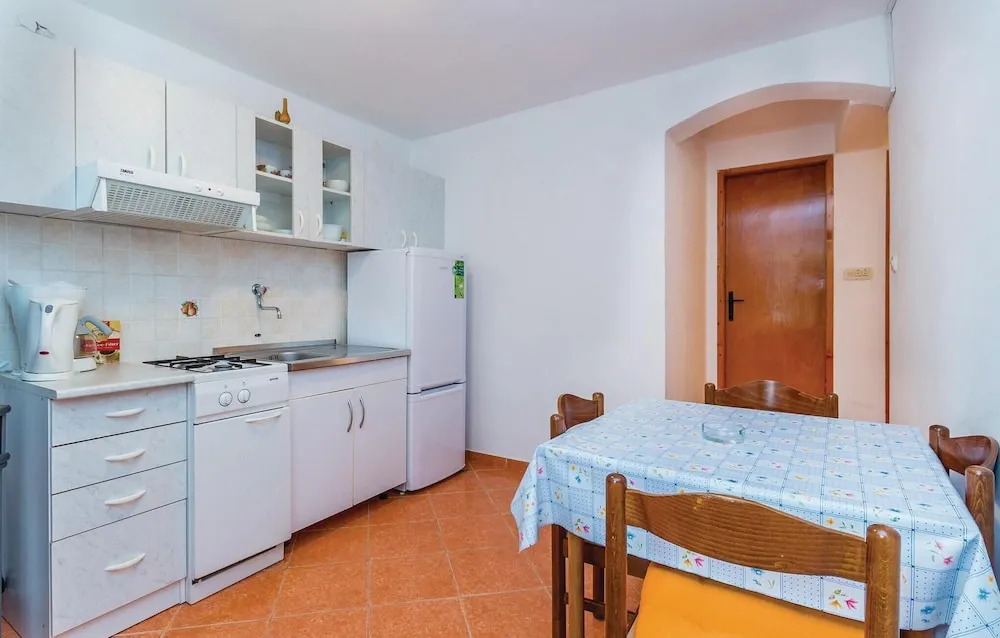 Beautiful Home in Senj With Wifi and 2 Bedrooms
