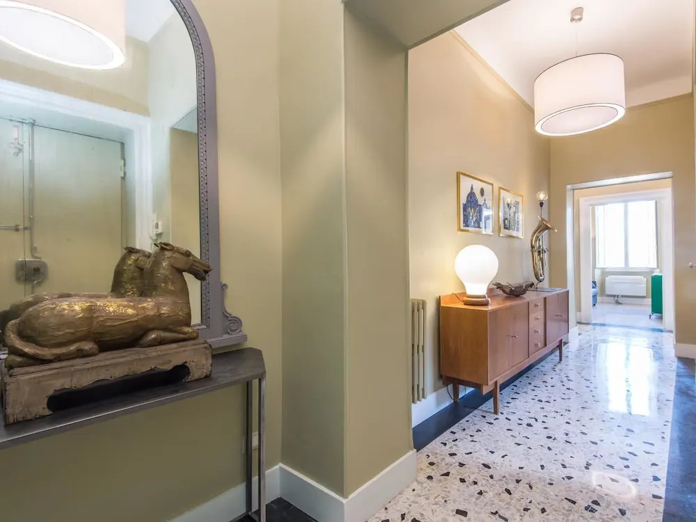 RSH Trastevere Bright Enchanting Apartment