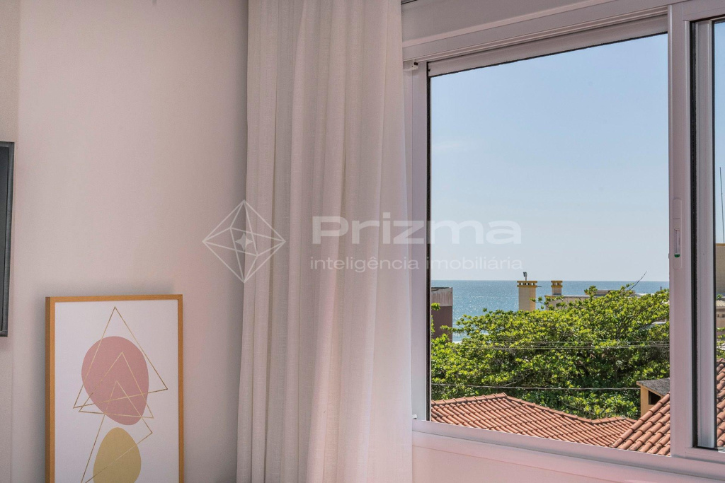 Varandas 303 A · Luxuoso Apartamento Em Condomínio De Alto Padrão Frente Mar