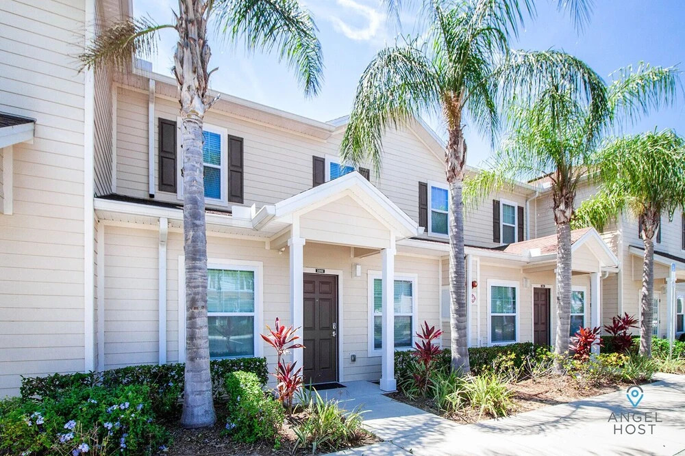 Unique Inspiration-themed Townhome Near Disney!