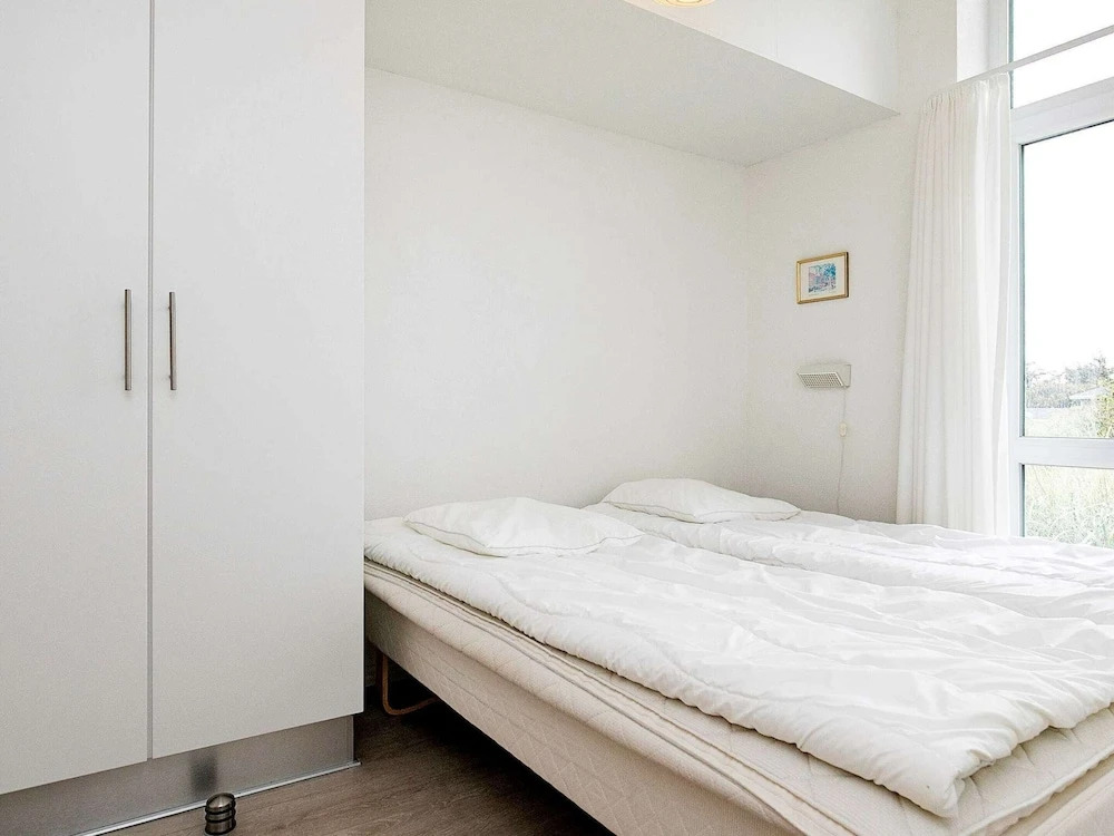 10 Person Holiday Home in Lokken