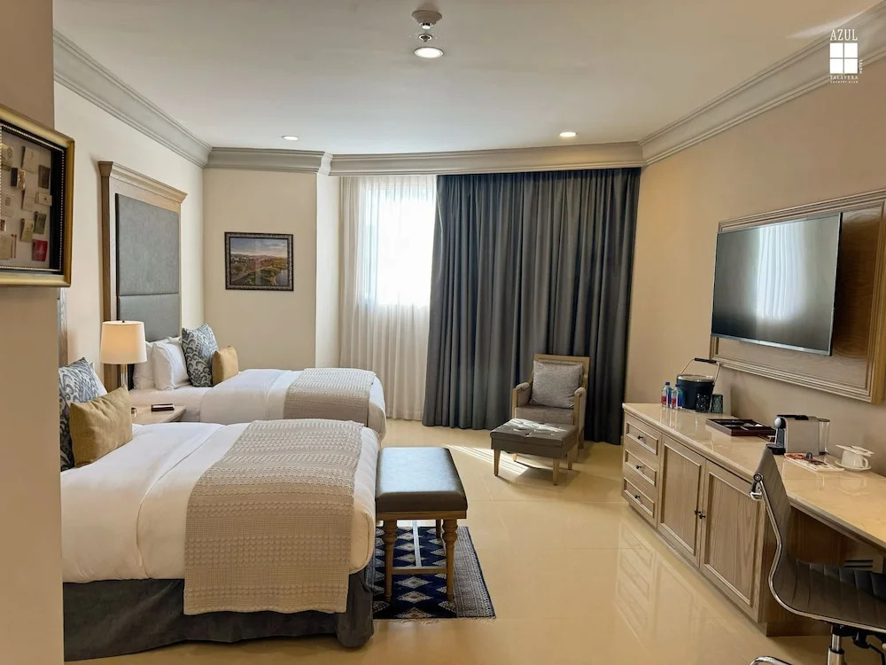 Hotel Azul Talavera Country Club