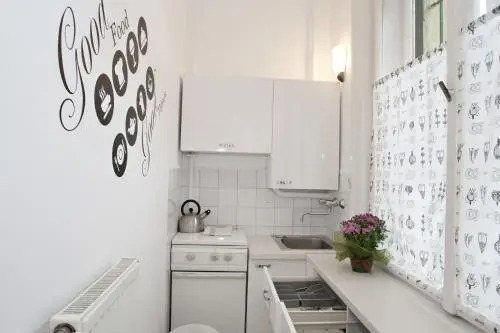Alice Apartment