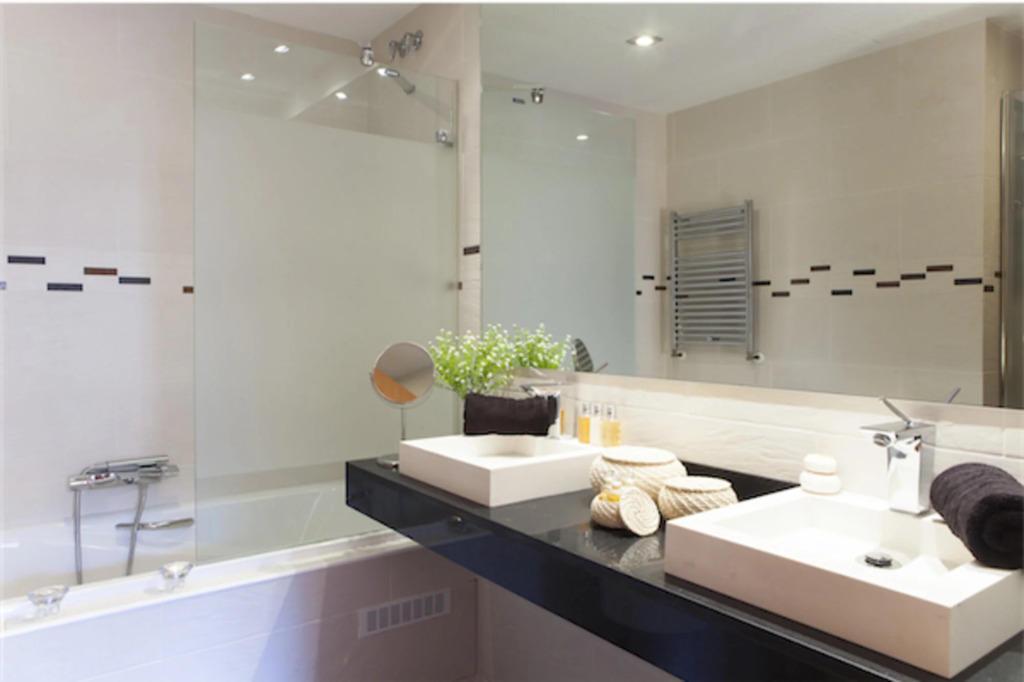 Exquisite designer 3BR Pg Gràcia apt - LaMimosa