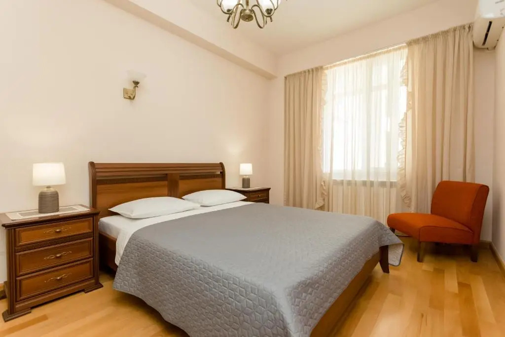 Serviced Apartment on Rustaveli Avenue 16