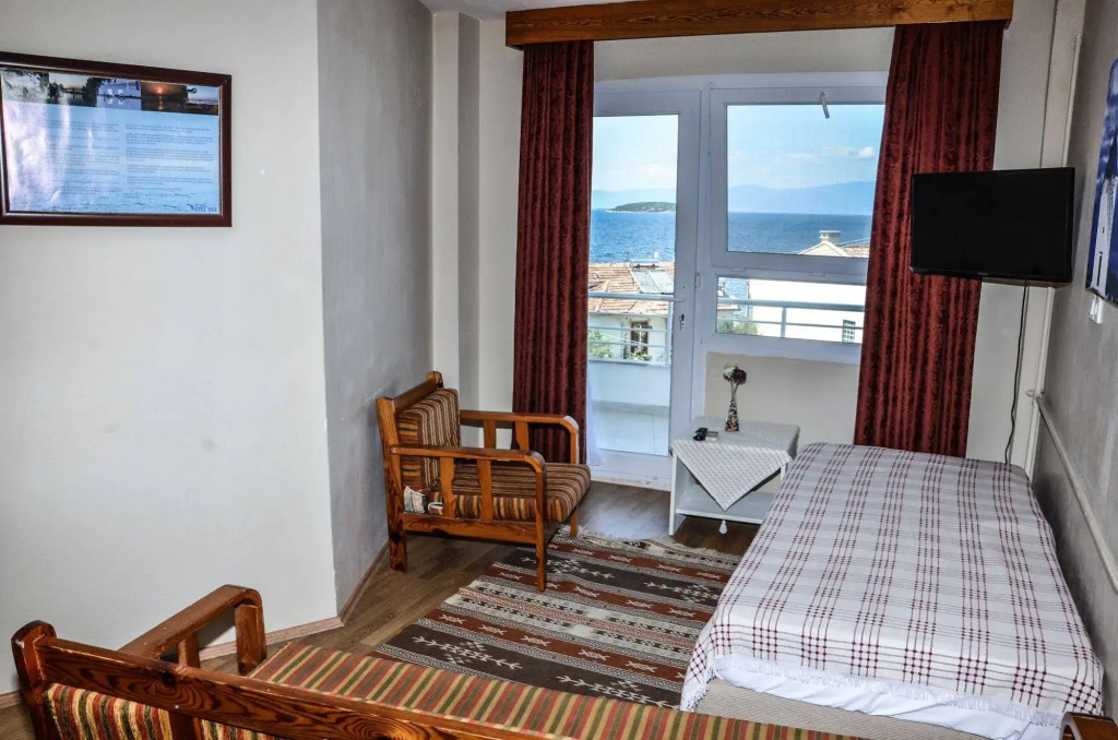 Ege Apart & Hotel