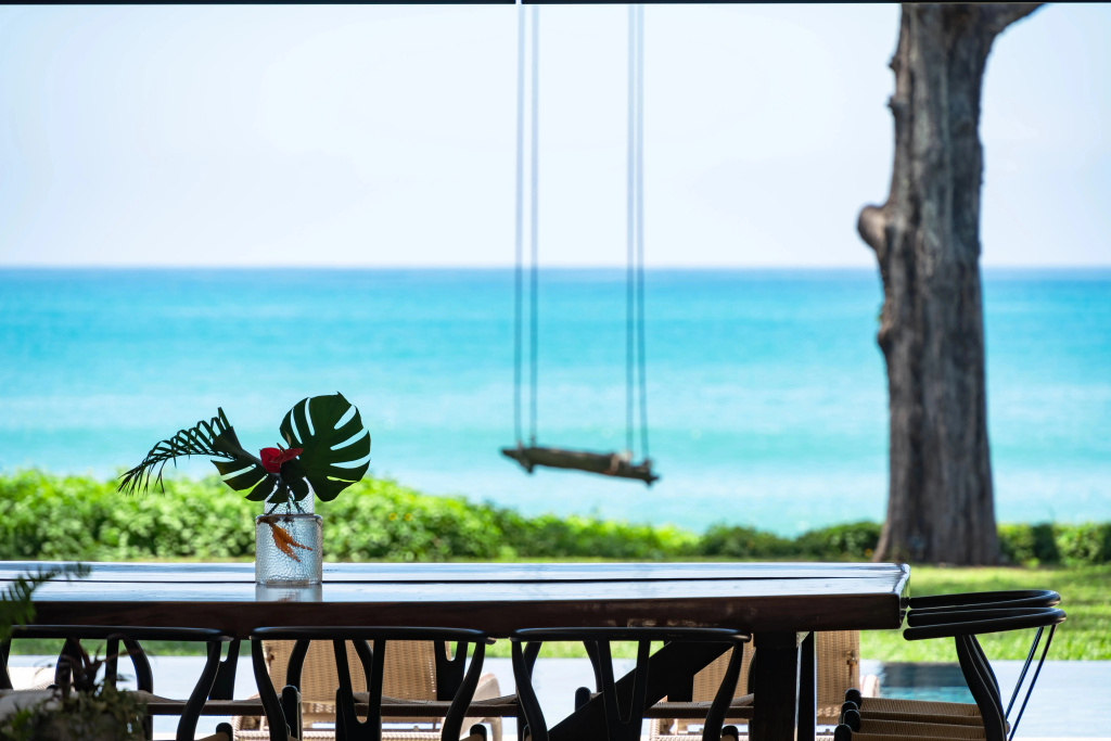 Twin Villas Natai - North & South Villa - Luxury Beach Front Villa - 6 Br Full Service